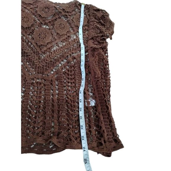 NEW WT Boho Style Crochet Top, Medium - Picture 4 of 9